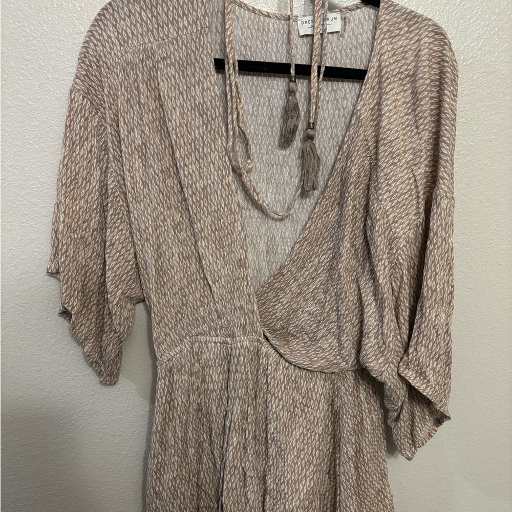 Assorted women’s clothes - Picture 6 of 15